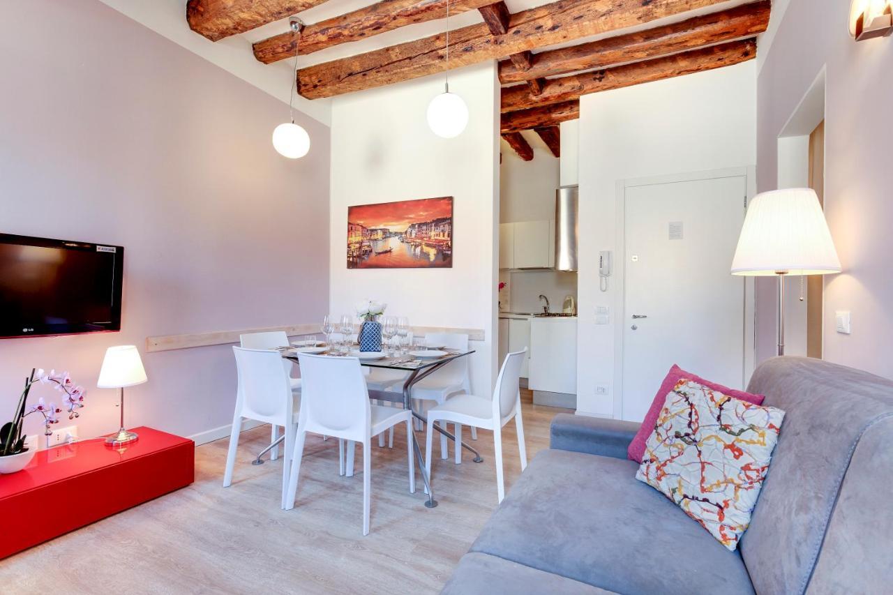 Botteri Palace Apartments By Wonderful Italy Venecia Exterior foto